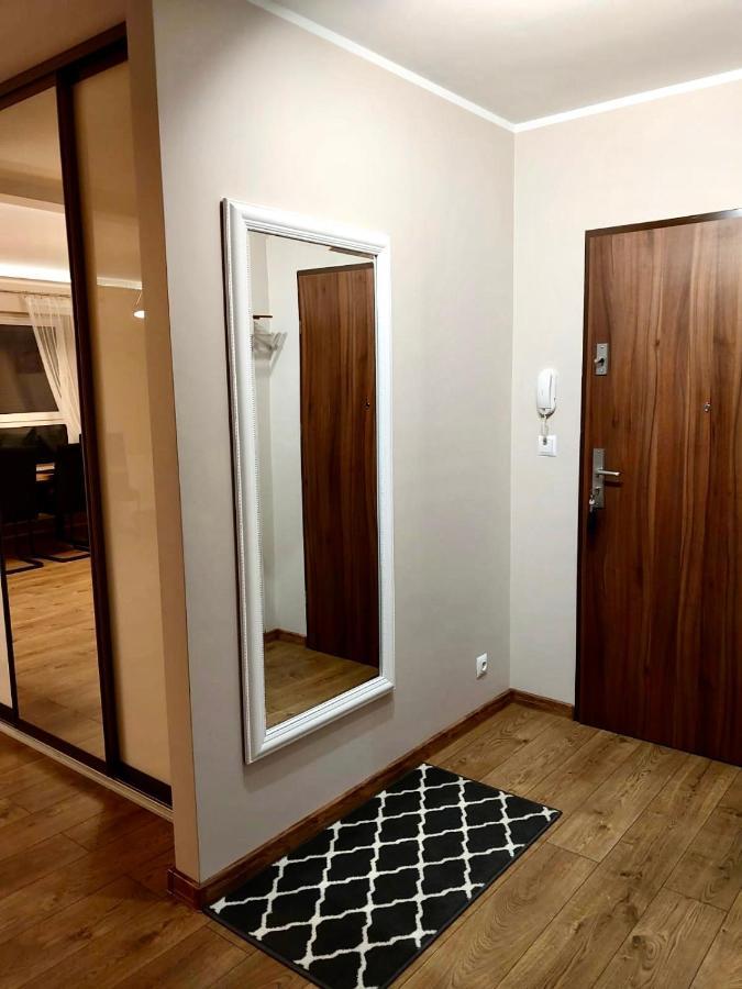 Apartament Sajowy Z Miejscem Postojowym W Garazu Podziemnym Apartman Stary Toruń Kültér fotó